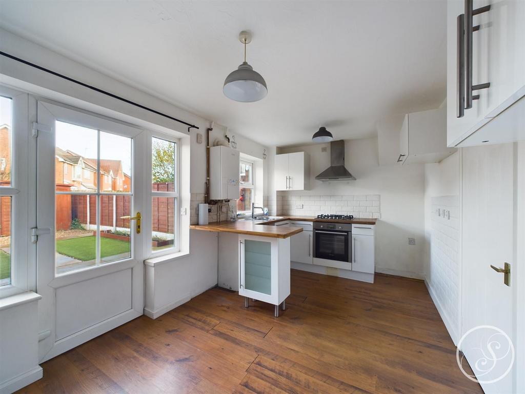 Silkstone Court, Leeds 3 bed townhouse for sale £245,000