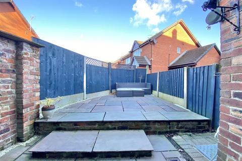 2 bedroom end of terrace house for sale, Buxton Road, Disley, Stockport