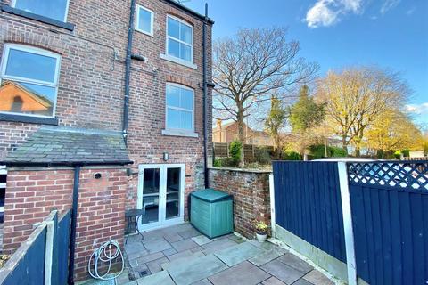 163 Buxton Road, Newtown, Stockport, SK12 2RA