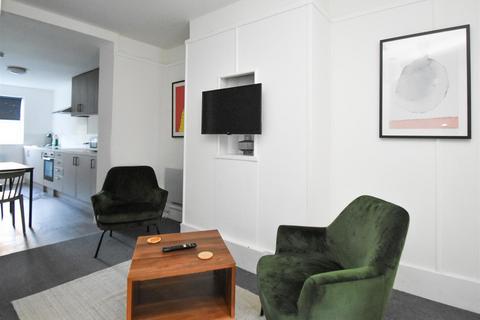 2 bedroom apartment to rent, Flat 2, 226 Penn Road, Penn