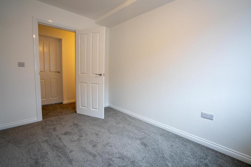 Noble Apt1-4.jpg