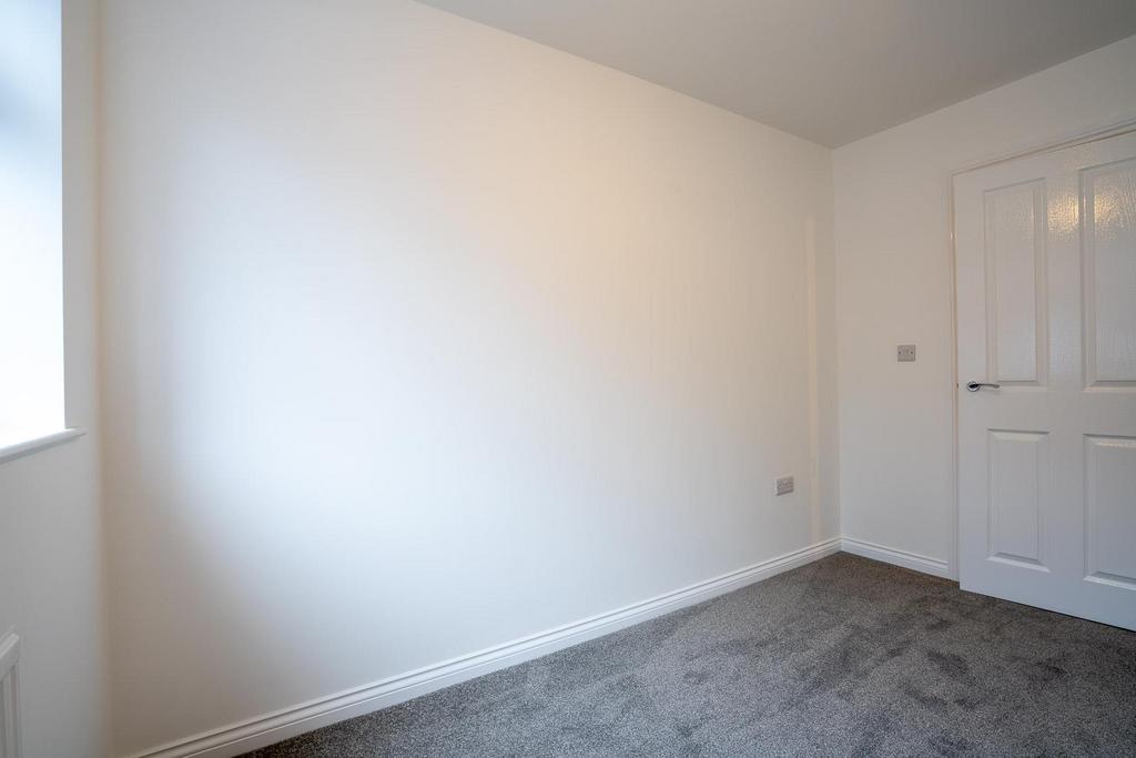 Noble Apt1-3.jpg