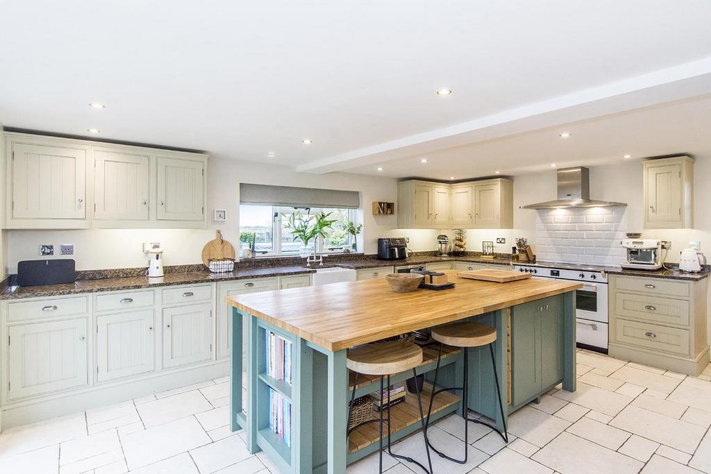 Kitchen Breakfast Room