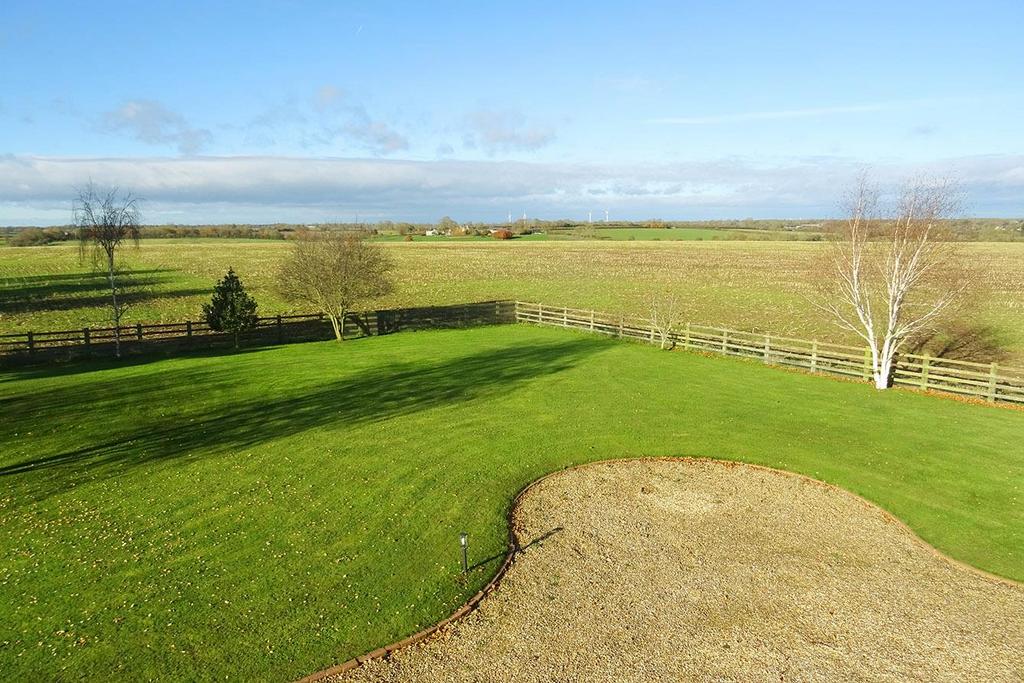 Gardens & View (Photo 2)