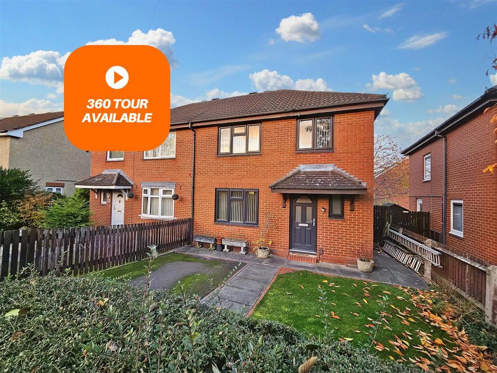 The Fairway, off Saffron Lane 3 bed semidetached house £205,000