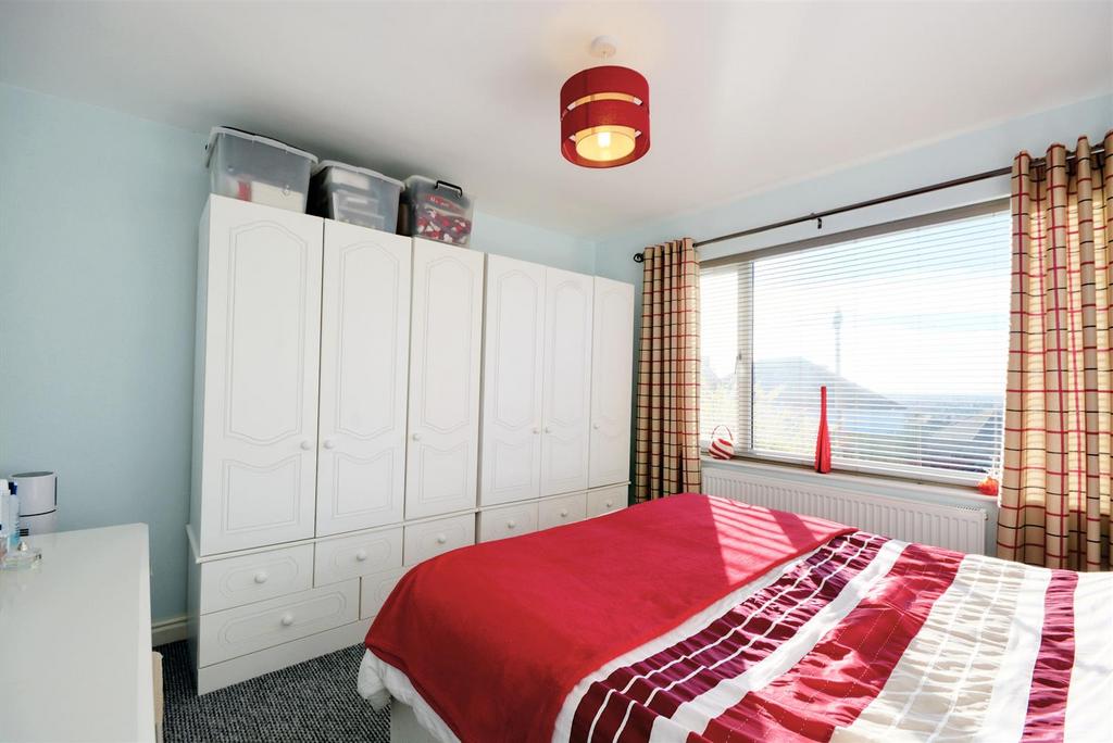Bedroom 1 1.jpeg