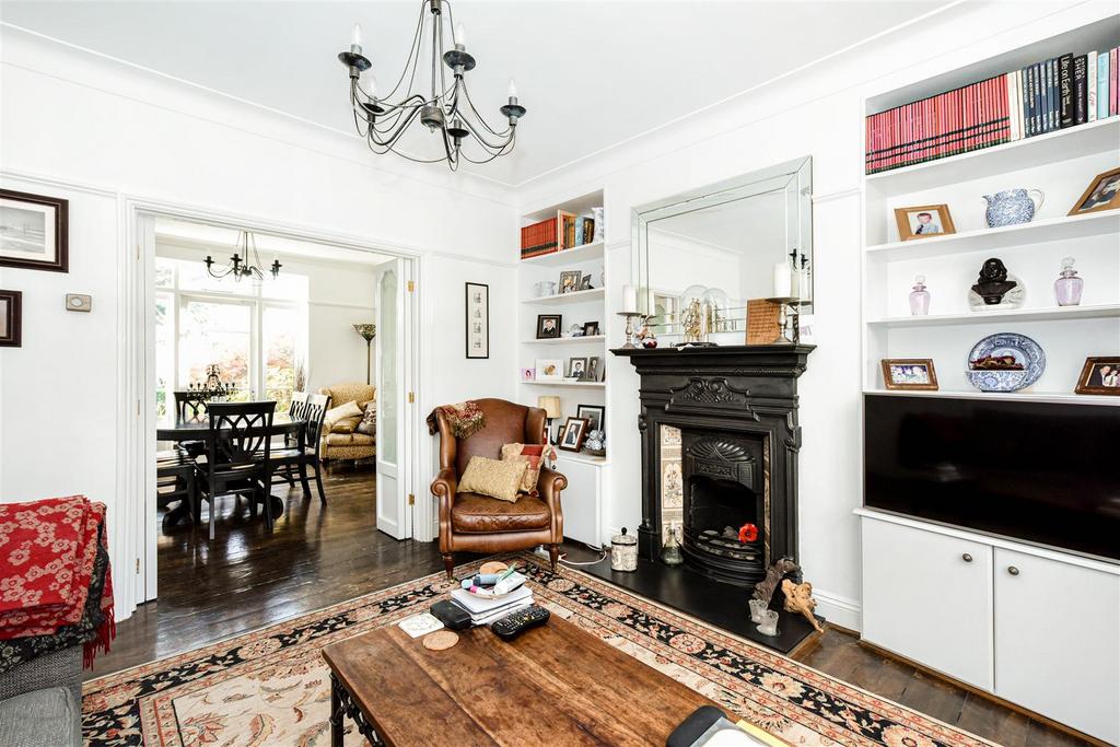 7 Thornwood Close-18.jpg