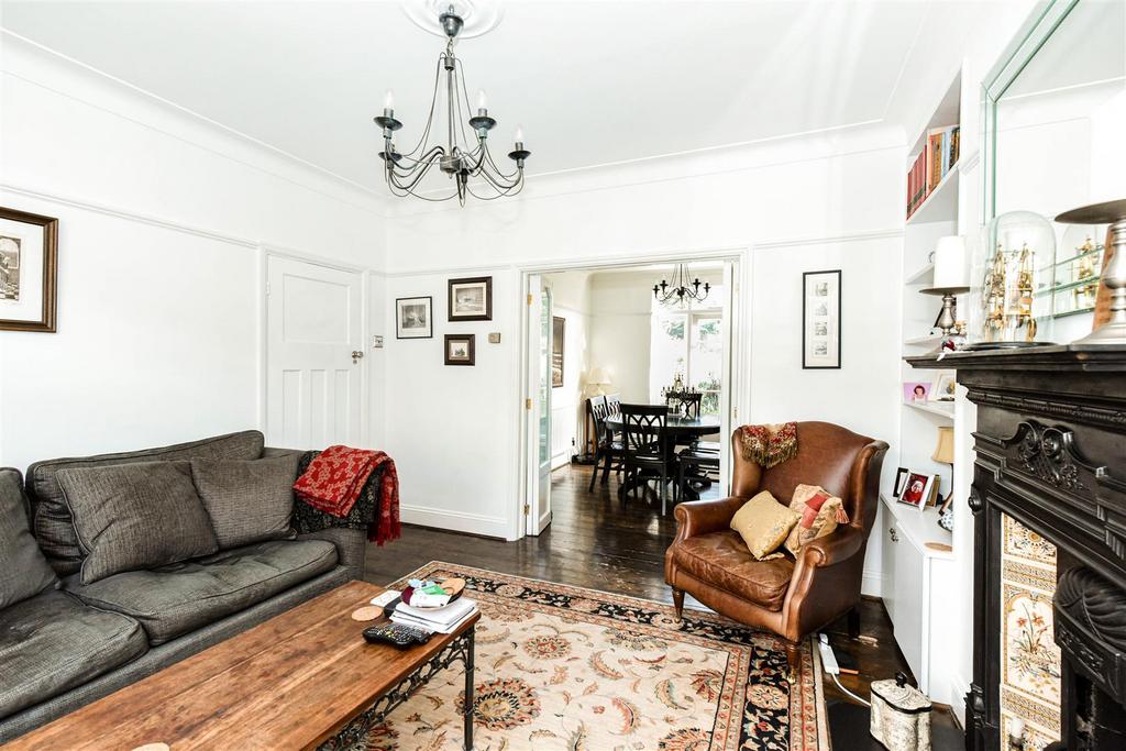 7 Thornwood Close-17.jpg