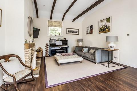 Highfield Cottage Downs Lane, Leatherhead, KT22 8JH