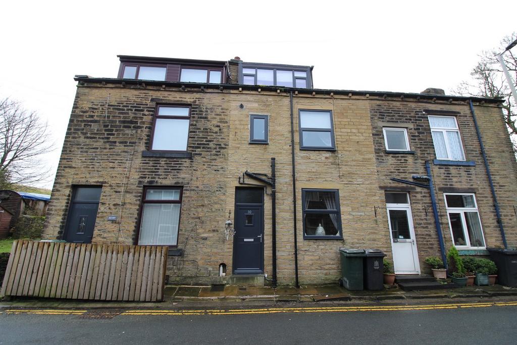 Hebden Road, Haworth, Keighley, BD22 2 bed terraced house for sale £