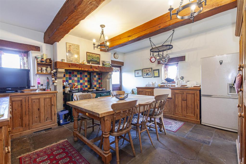 Kitchen-1.jpg