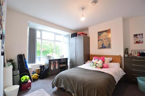 5 bedroom terraced house to rent - Lodgehill Road, Selly Oak, Birmingham B29