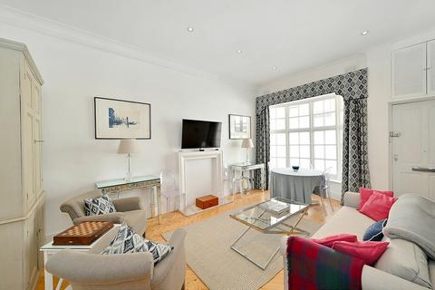 1 bedroom property to rent - Eaton Terrace Mews, Belgravia, SW1W