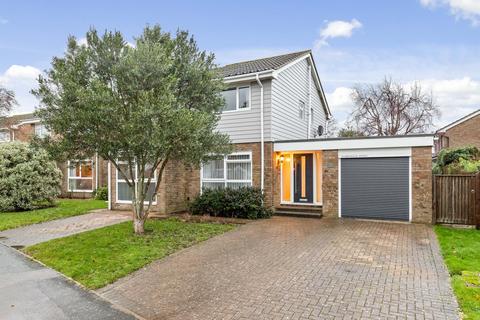 36 Cornwallis Avenue, Folkestone, CT19 5JW