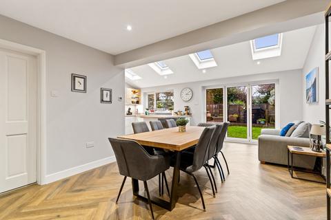 36 Cornwallis Avenue, Folkestone, CT19 5JW