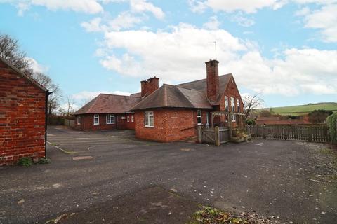 3 bedroom barn for sale - The Old School, Weaverthorpe YO17 8ES