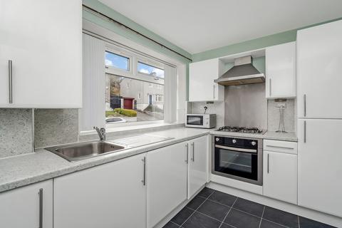 3 bedroom flat to rent, Weymouth Drive, Glasgow G12