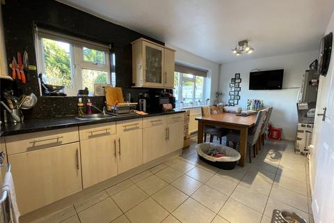 17 Cotswold Road, Wolverhampton, WV2 2HN