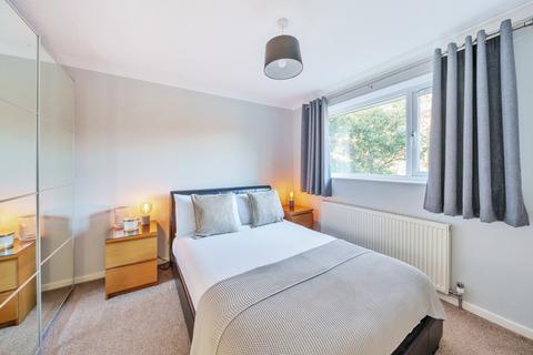 3 bedroom end of terrace house for sale - Sandpiper Road, Lordswood, Southampton, Hampshire, SO16