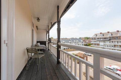 Flat 13, St Mildreds Court Beach Road, Westgate-on-sea, CT8 8AE