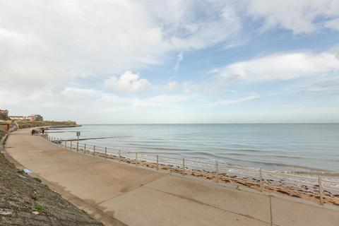 Flat 26, St Mildreds Court Beach Road, Westgate-on-sea, CT8 8AE