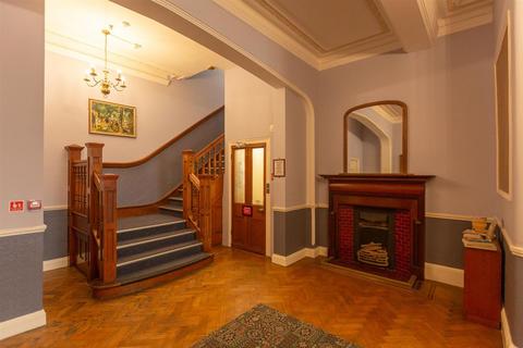 Flat 26, St Mildreds Court Beach Road, Westgate-on-sea, CT8 8AE