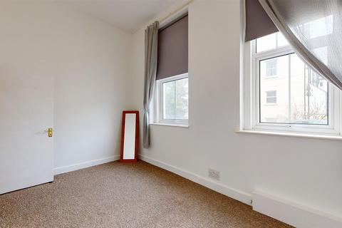 Flat 26, St Mildreds Court Beach Road, Westgate-on-sea, CT8 8AE