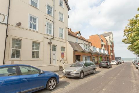 Flat 26, St Mildreds Court Beach Road, Westgate-on-sea, CT8 8AE