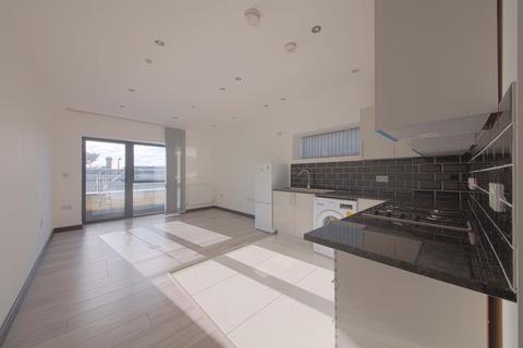 1 bedroom flat to rent, 2 Harrow Lane, Maidenhead, SL6