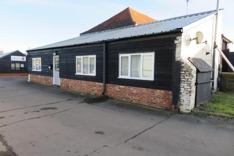 Office to rent - Margaretting