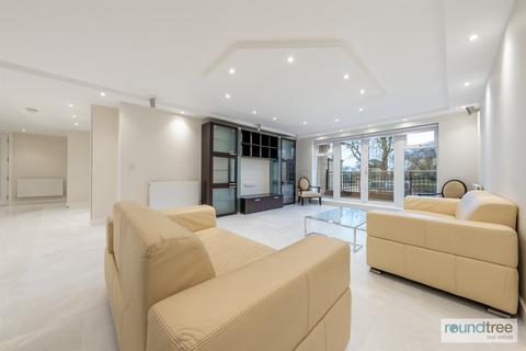 3 bedroom flat to rent, Queens Road, Hendon, NW4