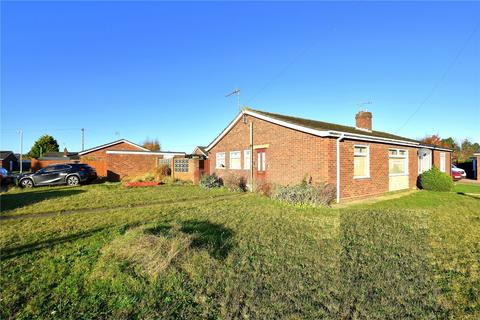 2 bedroom bungalow for sale, Roy Close, Kesgrave, Ipswich, Suffolk, IP5