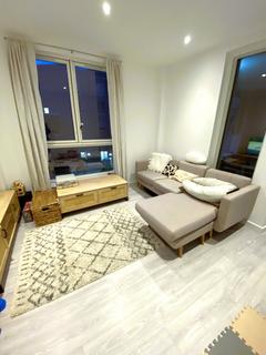 1 bedroom apartment to rent, Fielders Crescent, Barking IG11