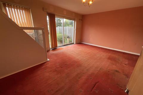 3 bedroom semi-detached house for sale, Tavistock Road, Basildon, Essex