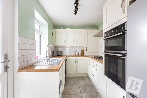 2 bedroom semi-detached house for sale - Drummond Road, Romford, RM7