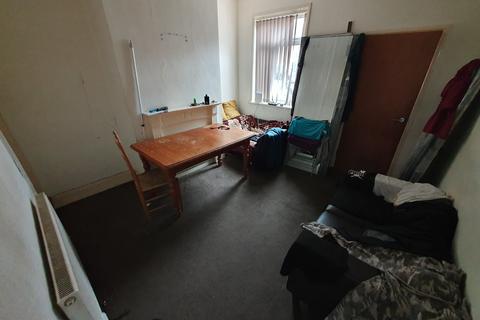 10 Darnley Street, Stoke-on-trent, ST4 2BH