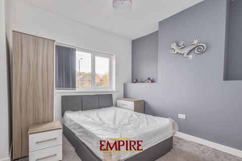 1 bedroom in a house share to rent, Shortheath Road, Erdington B23 6JY