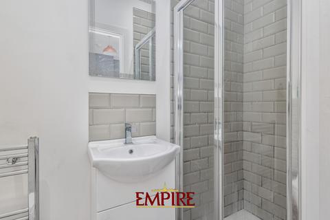 1 bedroom in a house share to rent, Shortheath Road, Erdington B23 6JY