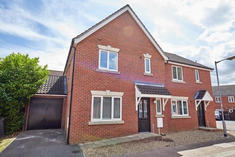 3 bedroom semi-detached house to rent - Harry Watson Court, Norwich, NR3
