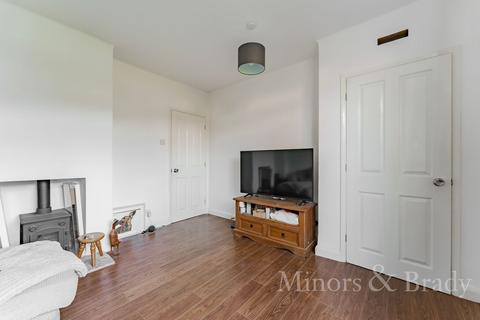 2 bedroom terraced house to rent - Cromes Place, Badersfield, NR10