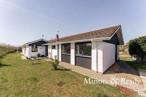 5 bedroom detached bungalow for sale, Waveney Drive, Hoveton, NR12