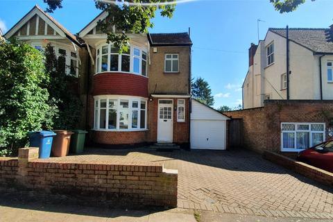 4 bedroom semi-detached house to rent, Elm Park, Stanmore, HA7