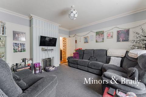 5 bedroom terraced house for sale - Albion Road, Great Yarmouth, NR30