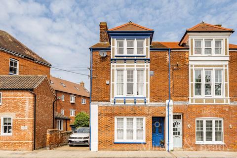 4 bedroom townhouse for sale - High Street, Overstrand, NR27