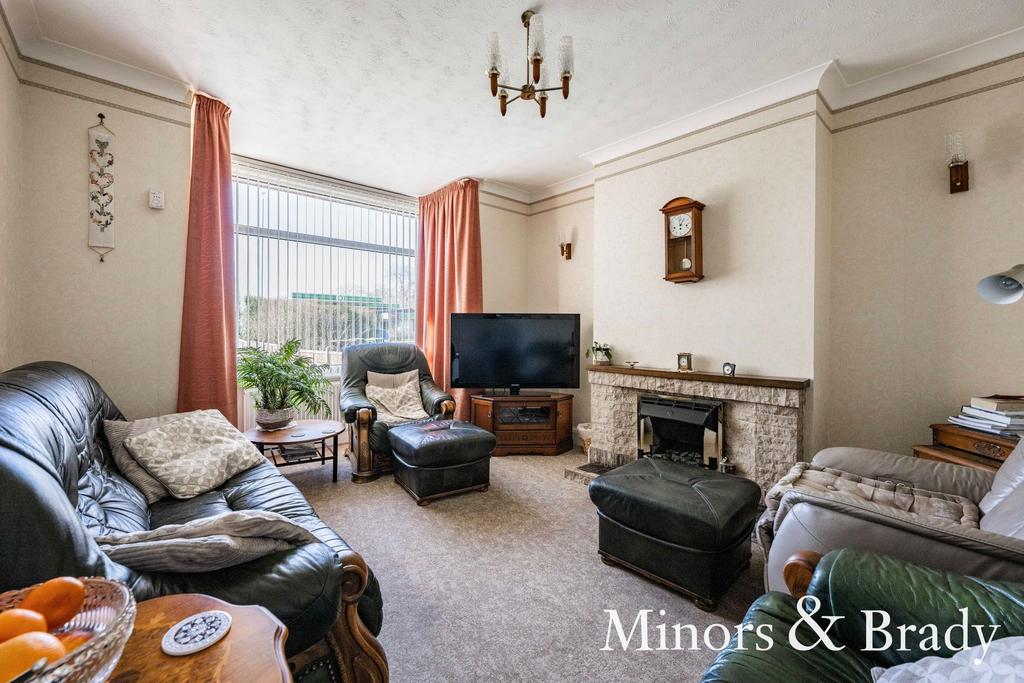 Caister Road, Great Yarmouth, NR30 3 bed semidetached house for sale