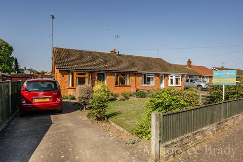 3 bedroom semi-detached bungalow for sale, Hermitage Close, Acle, NR13