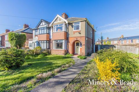 3 bedroom semi-detached house for sale, Beatty Road, Great Yarmouth, NR30