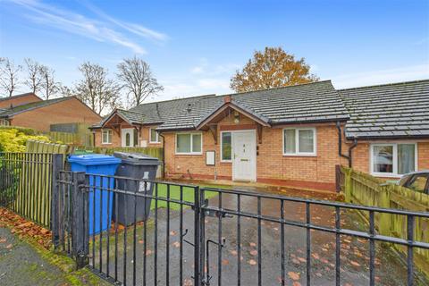 2 bedroom terraced bungalow for sale - Princes Close, Runcorn