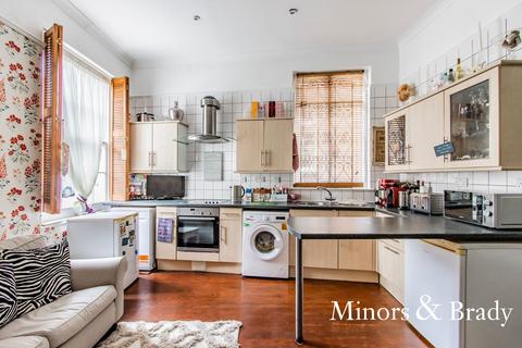 Beach House Beach Road, Lowestoft, NR32 1DS