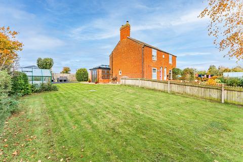 Birds Nest Cottage School Lane, Cantley, Norwich, NR13 3SA